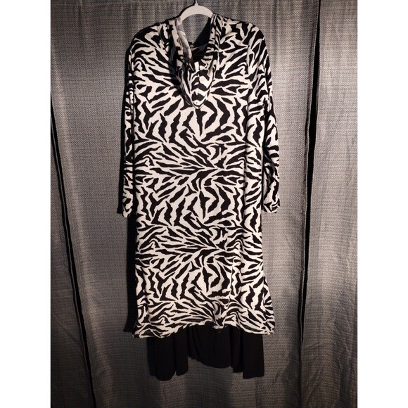 Cardigan - Picture 6 of 6